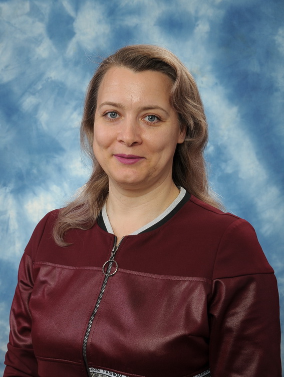 Крайнова Юлия Викторовна.