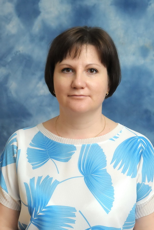 Лебедева Елена Дмитриевна.